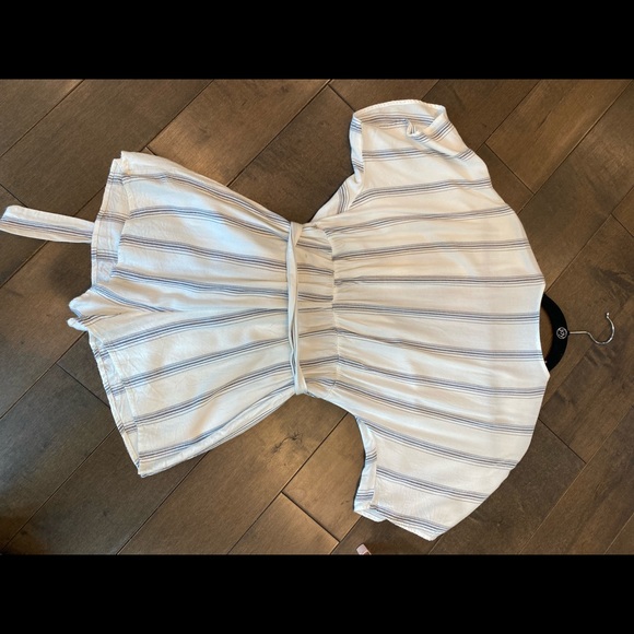 Lulus Romper! - Picture 4 of 5